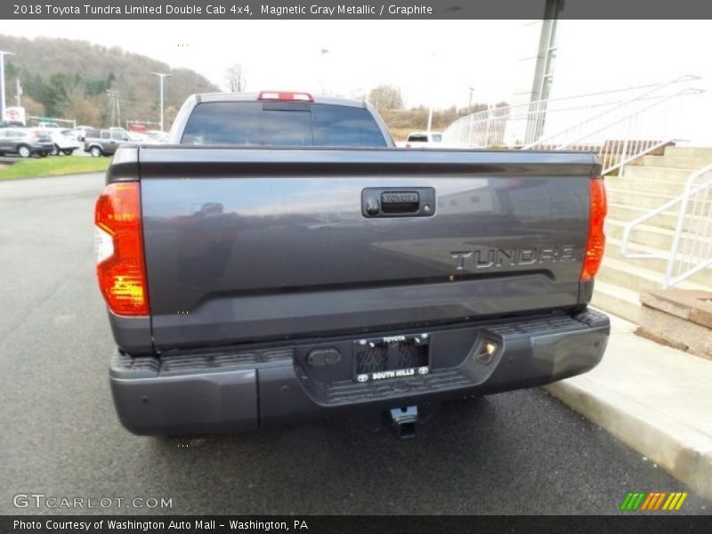 Magnetic Gray Metallic / Graphite 2018 Toyota Tundra Limited Double Cab 4x4