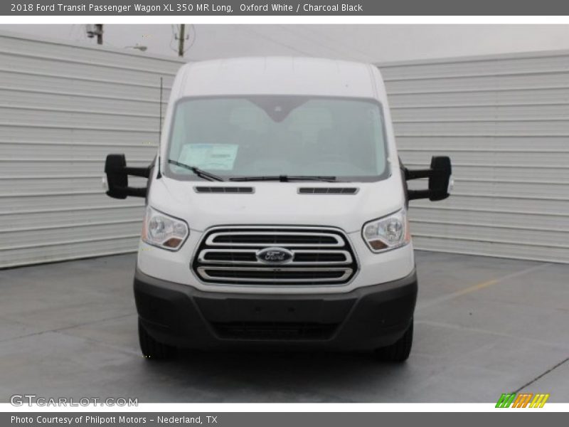 Oxford White / Charcoal Black 2018 Ford Transit Passenger Wagon XL 350 MR Long