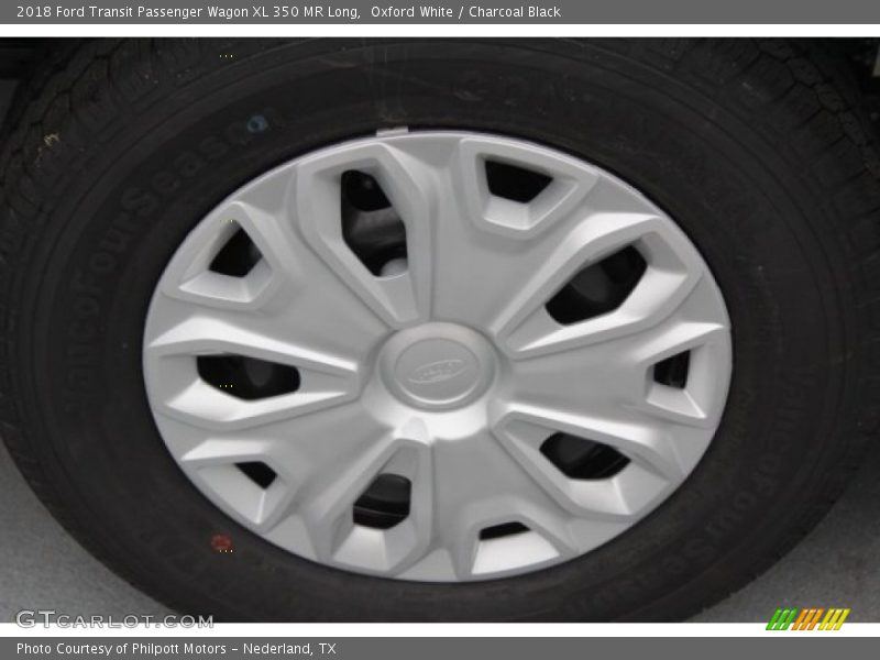 Oxford White / Charcoal Black 2018 Ford Transit Passenger Wagon XL 350 MR Long
