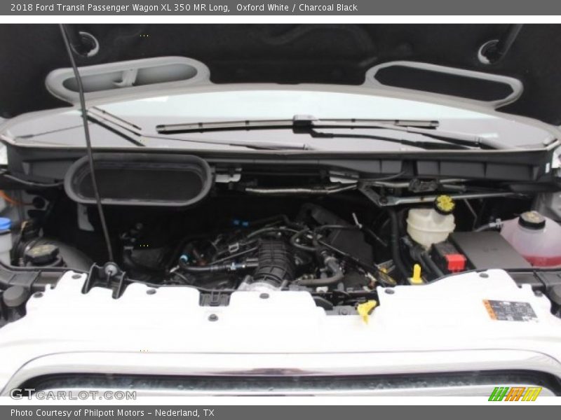 Oxford White / Charcoal Black 2018 Ford Transit Passenger Wagon XL 350 MR Long