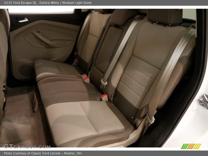 Oxford White / Medium Light Stone 2015 Ford Escape SE