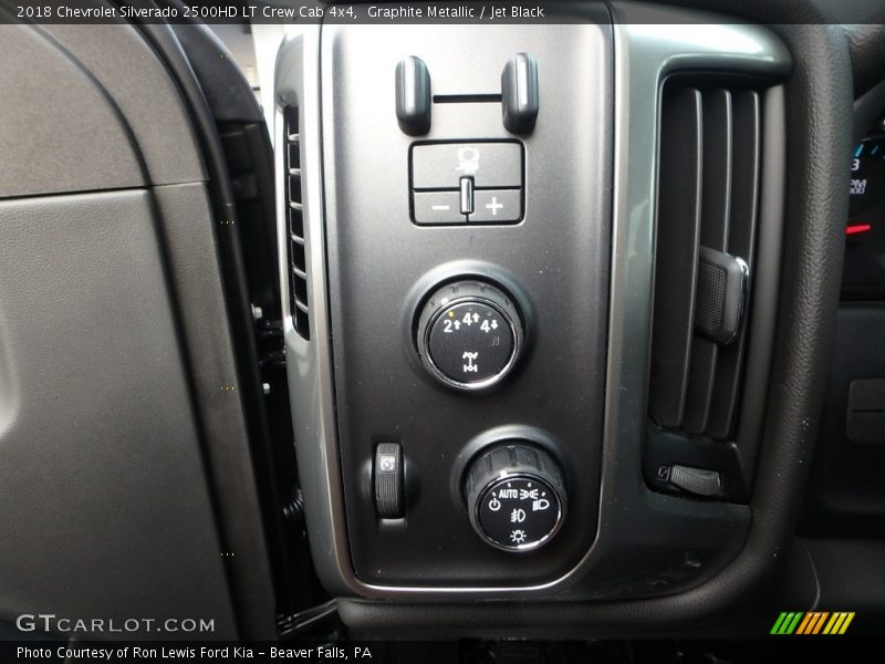 Graphite Metallic / Jet Black 2018 Chevrolet Silverado 2500HD LT Crew Cab 4x4