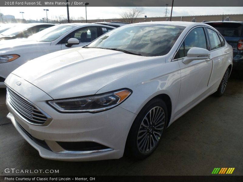 White Platinum / Ebony 2018 Ford Fusion SE