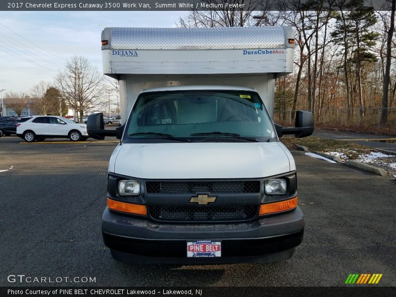 Summit White / Medium Pewter 2017 Chevrolet Express Cutaway 3500 Work Van