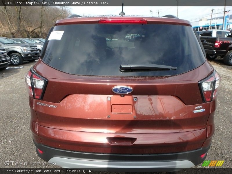 Cinnamon Glaze / Charcoal Black 2018 Ford Escape SE 4WD
