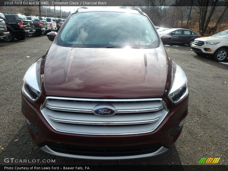 Cinnamon Glaze / Charcoal Black 2018 Ford Escape SE 4WD