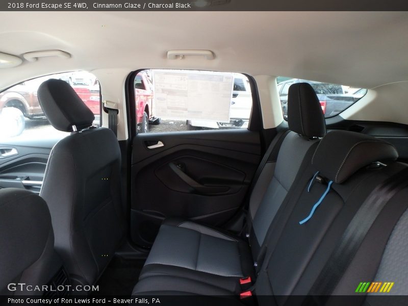 Cinnamon Glaze / Charcoal Black 2018 Ford Escape SE 4WD