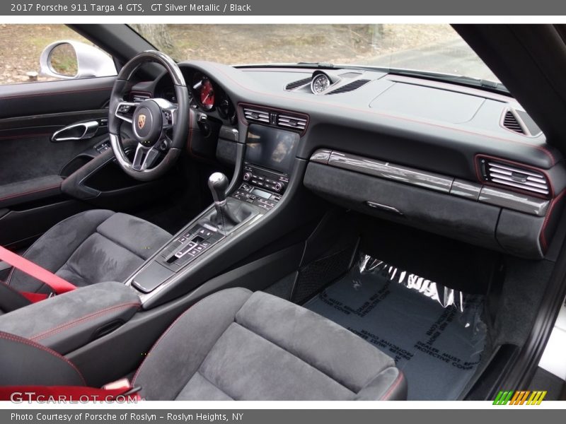 Dashboard of 2017 911 Targa 4 GTS
