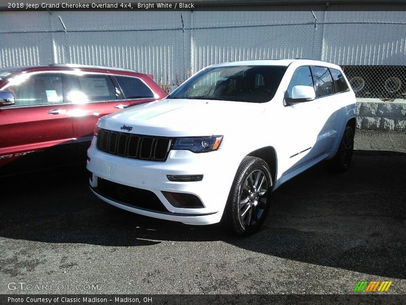 Bright White / Black 2018 Jeep Grand Cherokee Overland 4x4
