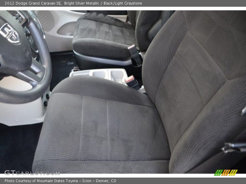 Bright Silver Metallic / Black/Light Graystone 2012 Dodge Grand Caravan SE