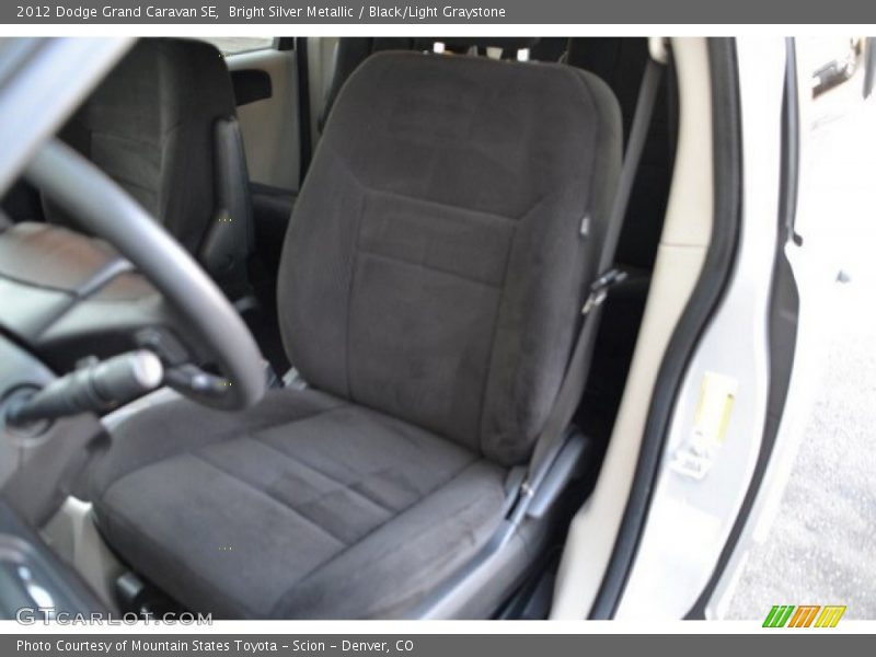 Bright Silver Metallic / Black/Light Graystone 2012 Dodge Grand Caravan SE