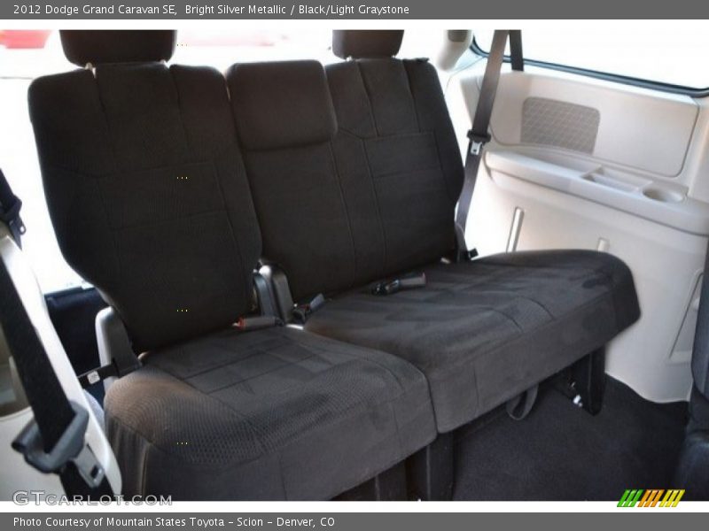 Bright Silver Metallic / Black/Light Graystone 2012 Dodge Grand Caravan SE