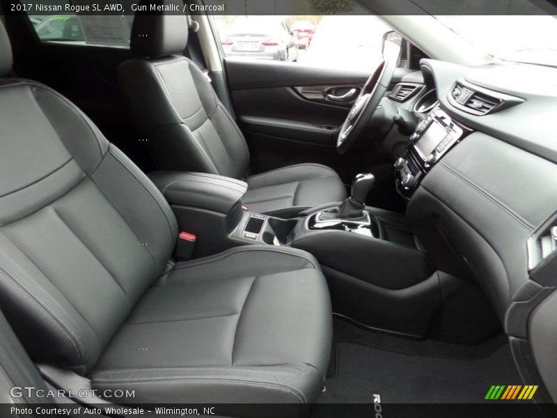 Gun Metallic / Charcoal 2017 Nissan Rogue SL AWD