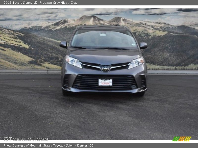 Predawn Gray Mica / Gray 2018 Toyota Sienna LE
