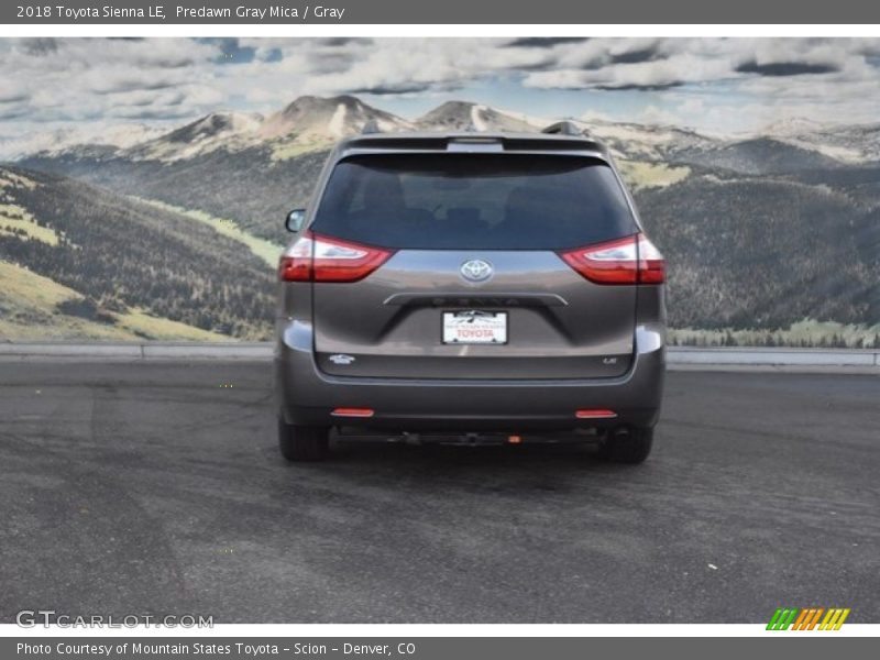 Predawn Gray Mica / Gray 2018 Toyota Sienna LE