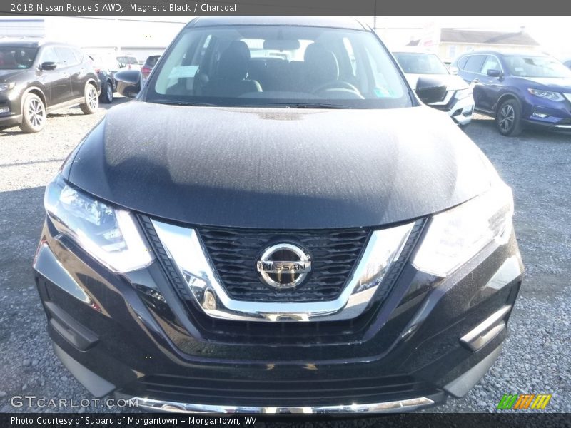 Magnetic Black / Charcoal 2018 Nissan Rogue S AWD