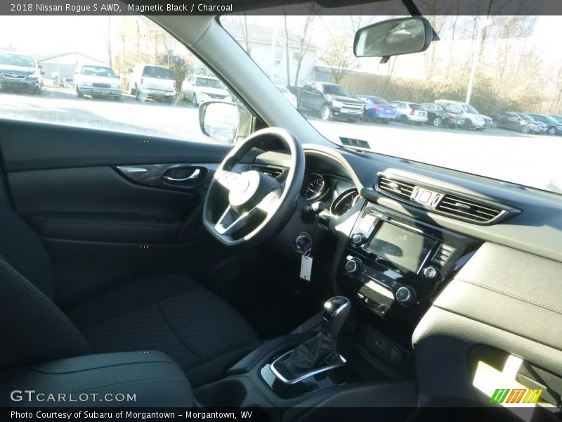 Magnetic Black / Charcoal 2018 Nissan Rogue S AWD