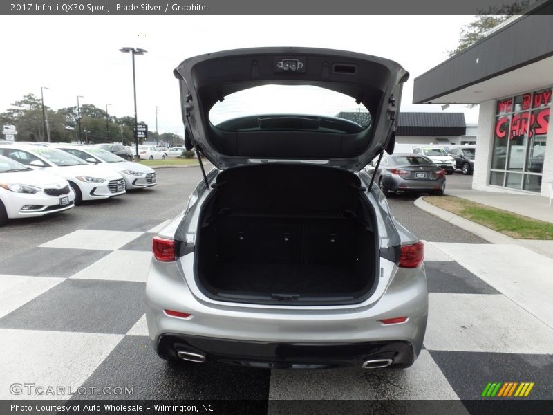 Blade Silver / Graphite 2017 Infiniti QX30 Sport
