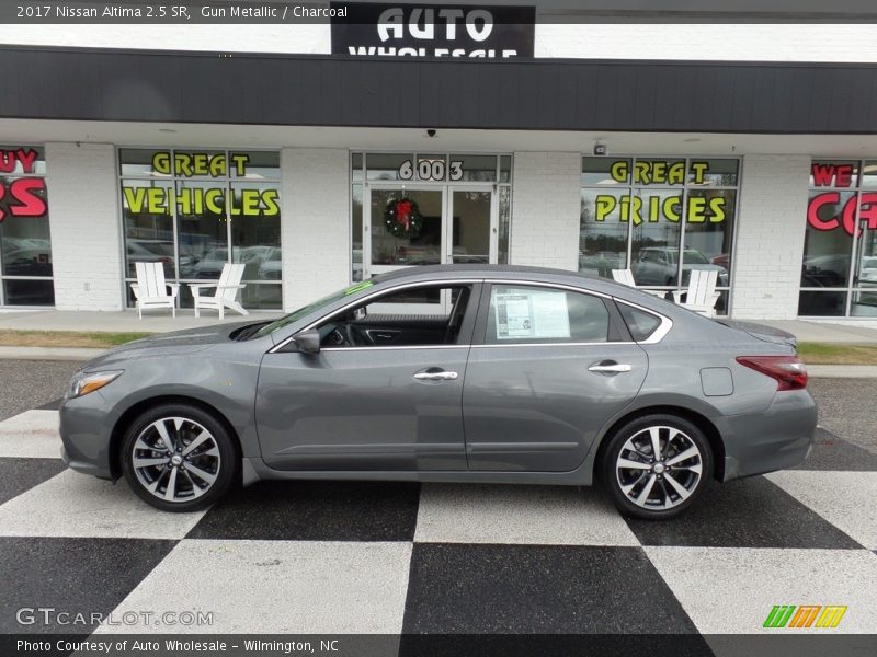 Gun Metallic / Charcoal 2017 Nissan Altima 2.5 SR