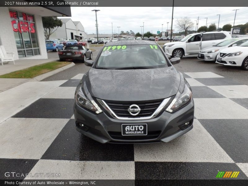 Gun Metallic / Charcoal 2017 Nissan Altima 2.5 SR