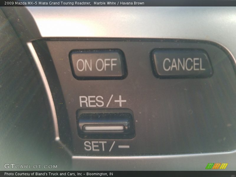 Marble White / Havana Brown 2009 Mazda MX-5 Miata Grand Touring Roadster