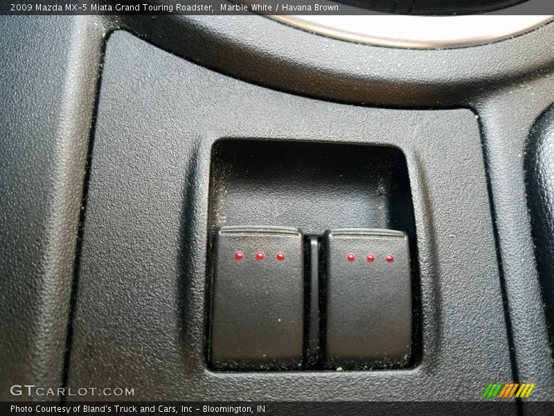 Marble White / Havana Brown 2009 Mazda MX-5 Miata Grand Touring Roadster