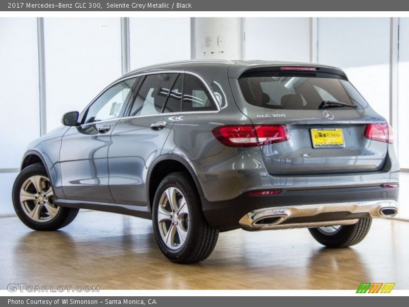 Selenite Grey Metallic / Black 2017 Mercedes-Benz GLC 300
