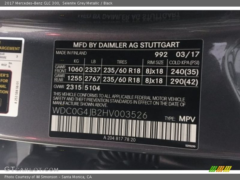 Selenite Grey Metallic / Black 2017 Mercedes-Benz GLC 300