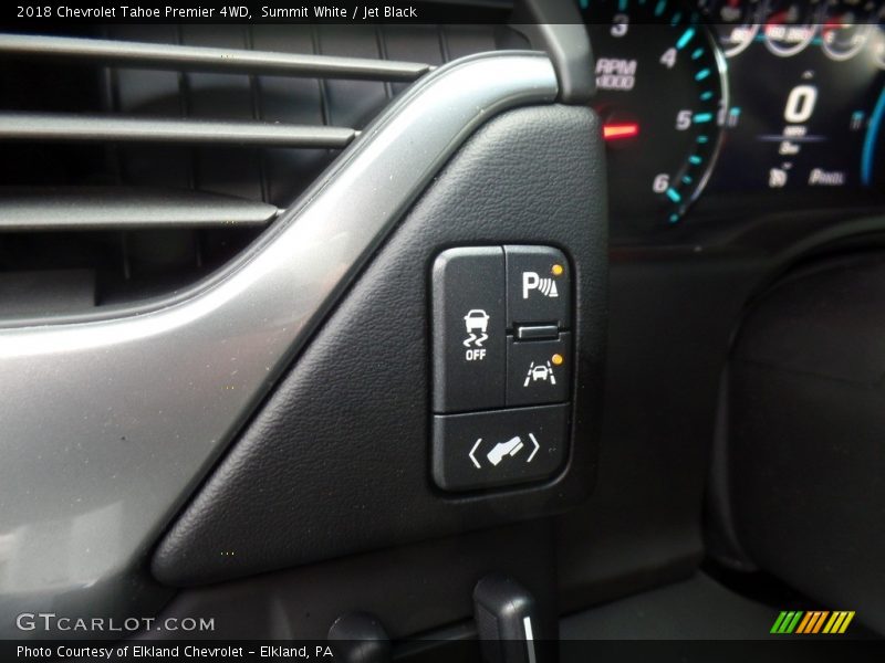 Summit White / Jet Black 2018 Chevrolet Tahoe Premier 4WD