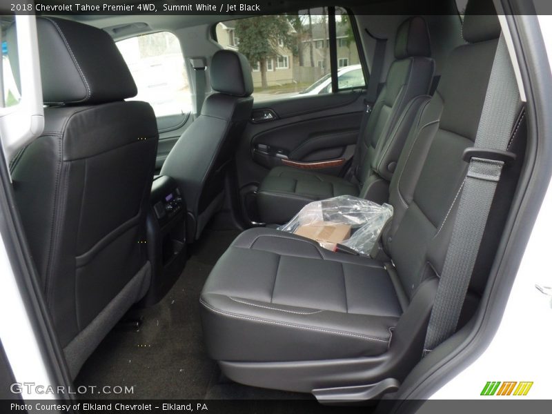 Summit White / Jet Black 2018 Chevrolet Tahoe Premier 4WD