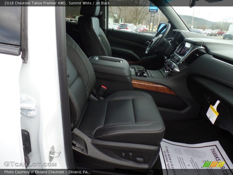 Summit White / Jet Black 2018 Chevrolet Tahoe Premier 4WD