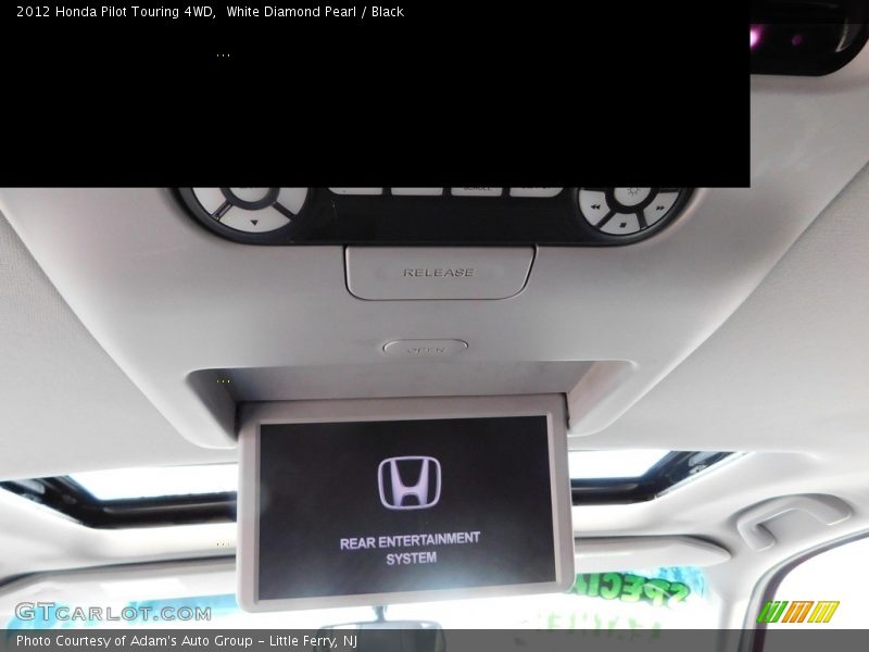 White Diamond Pearl / Black 2012 Honda Pilot Touring 4WD