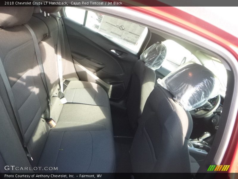 Cajun Red Tintcoat / Jet Black 2018 Chevrolet Cruze LT Hatchback