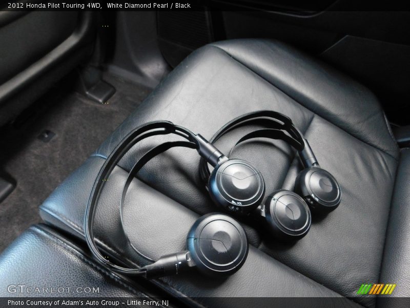 White Diamond Pearl / Black 2012 Honda Pilot Touring 4WD