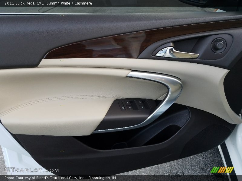 Summit White / Cashmere 2011 Buick Regal CXL