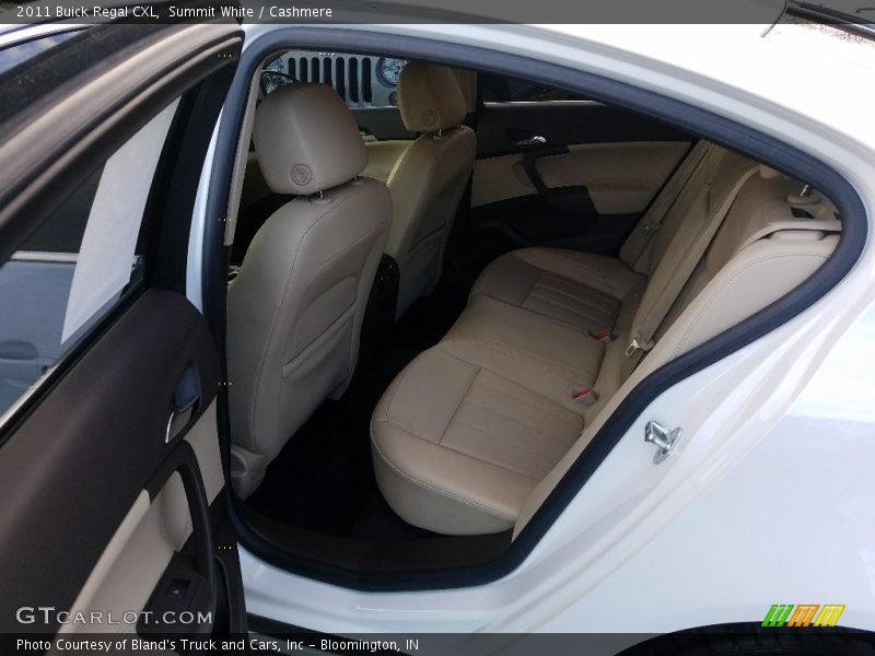 Summit White / Cashmere 2011 Buick Regal CXL