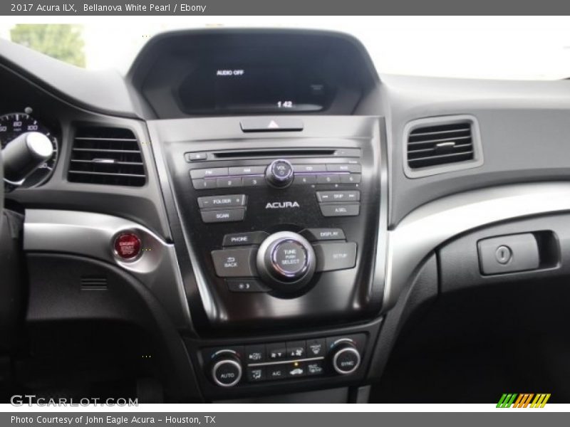 Bellanova White Pearl / Ebony 2017 Acura ILX