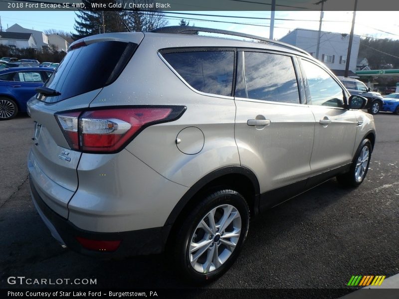 White Gold / Charcoal Black 2018 Ford Escape SE 4WD