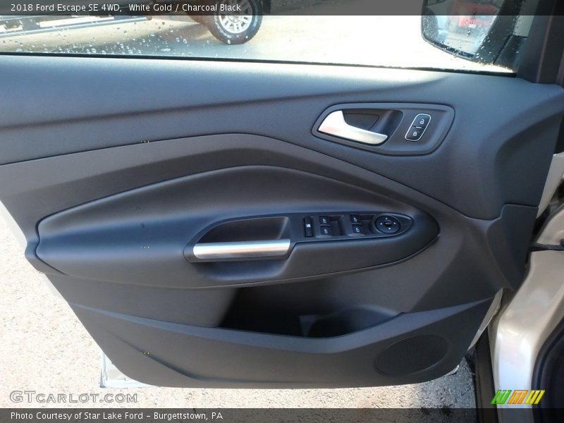 White Gold / Charcoal Black 2018 Ford Escape SE 4WD