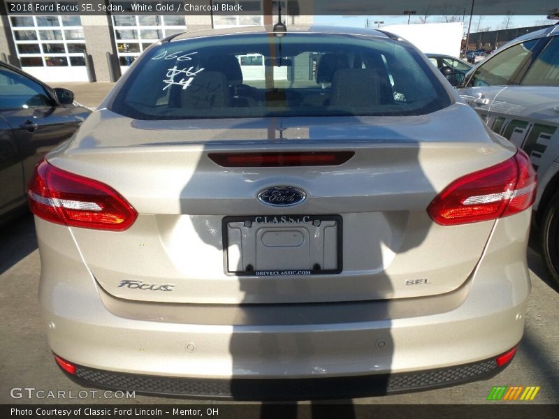 White Gold / Charcoal Black 2018 Ford Focus SEL Sedan