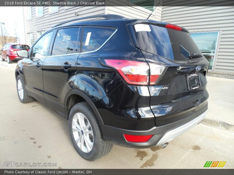 Shadow Black / Charcoal Black 2018 Ford Escape SE 4WD