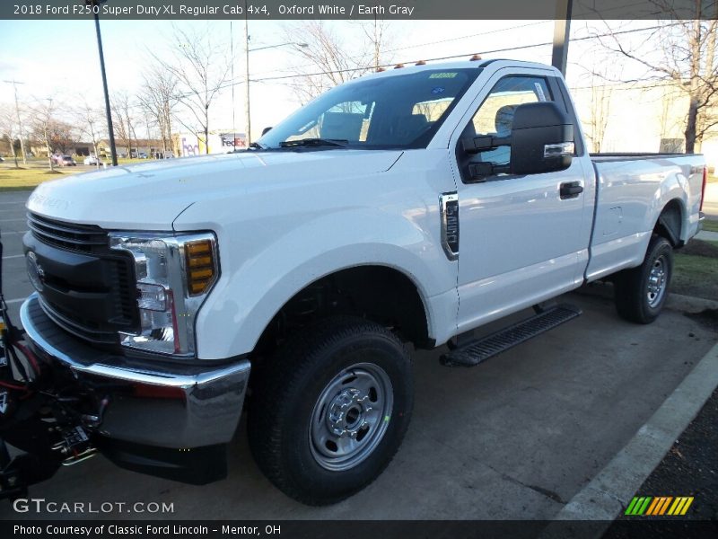 Oxford White / Earth Gray 2018 Ford F250 Super Duty XL Regular Cab 4x4