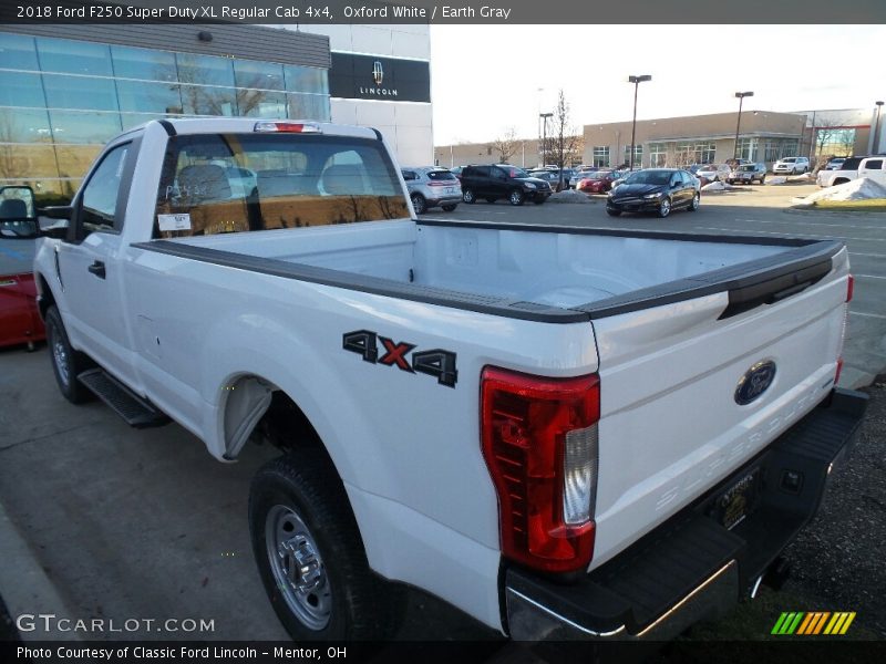 Oxford White / Earth Gray 2018 Ford F250 Super Duty XL Regular Cab 4x4