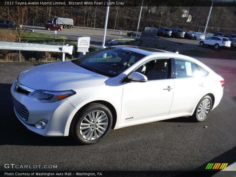 Blizzard White Pearl / Light Gray 2013 Toyota Avalon Hybrid Limited