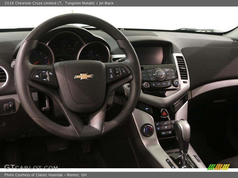 Tungsten Metallic / Jet Black 2016 Chevrolet Cruze Limited LT
