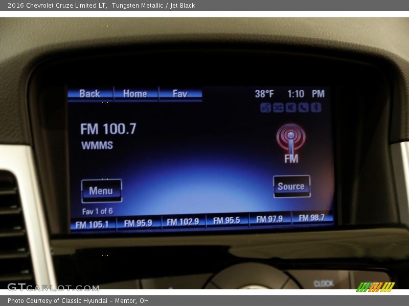 Tungsten Metallic / Jet Black 2016 Chevrolet Cruze Limited LT