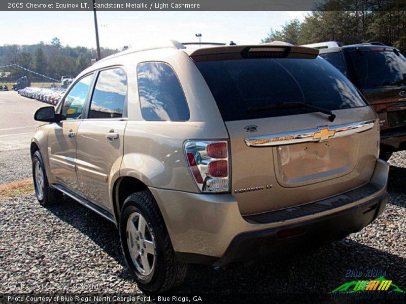 Sandstone Metallic / Light Cashmere 2005 Chevrolet Equinox LT