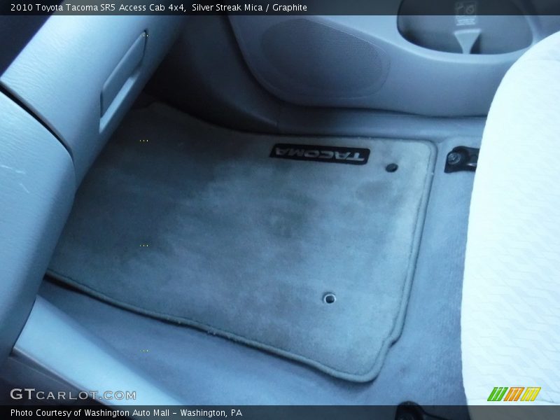 Silver Streak Mica / Graphite 2010 Toyota Tacoma SR5 Access Cab 4x4