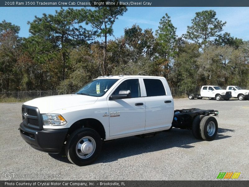 Bright White / Black/Diesel Gray 2018 Ram 3500 Tradesman Crew Cab Chassis