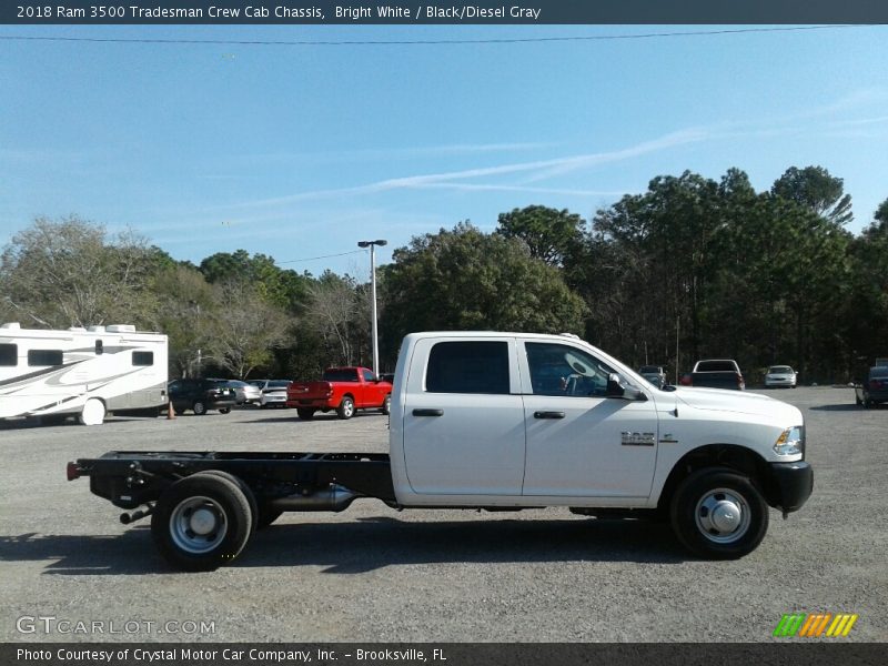 Bright White / Black/Diesel Gray 2018 Ram 3500 Tradesman Crew Cab Chassis